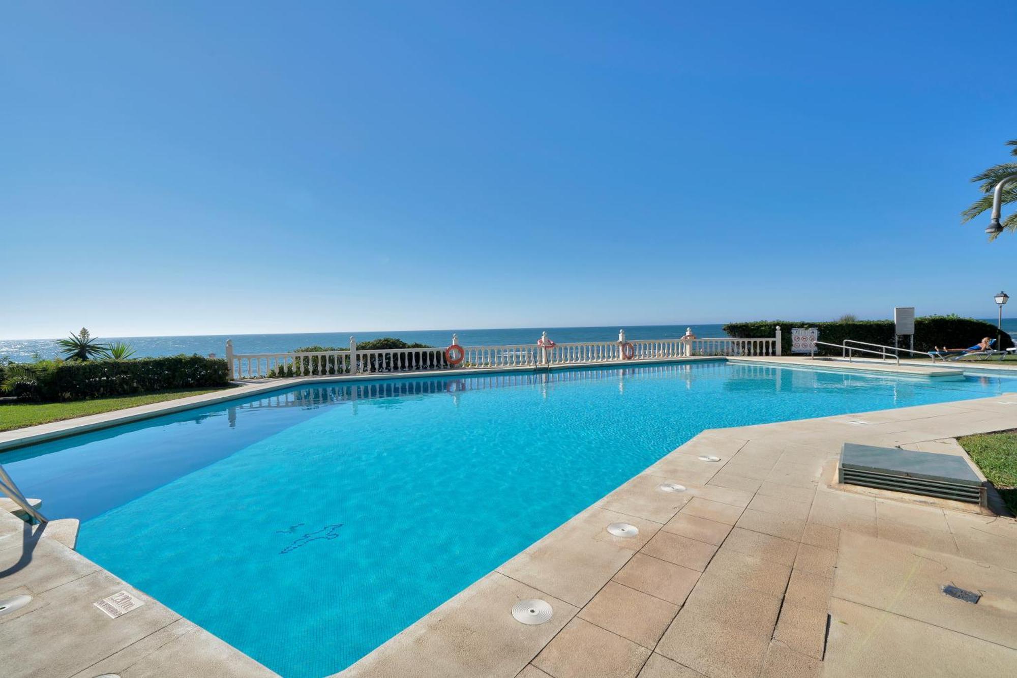 Casa Mar Apartamento Front Beach Con Wifi, Piscina, Padel Y Tenis - Lubina Del Sol Sitio de Calahonda Buitenkant foto